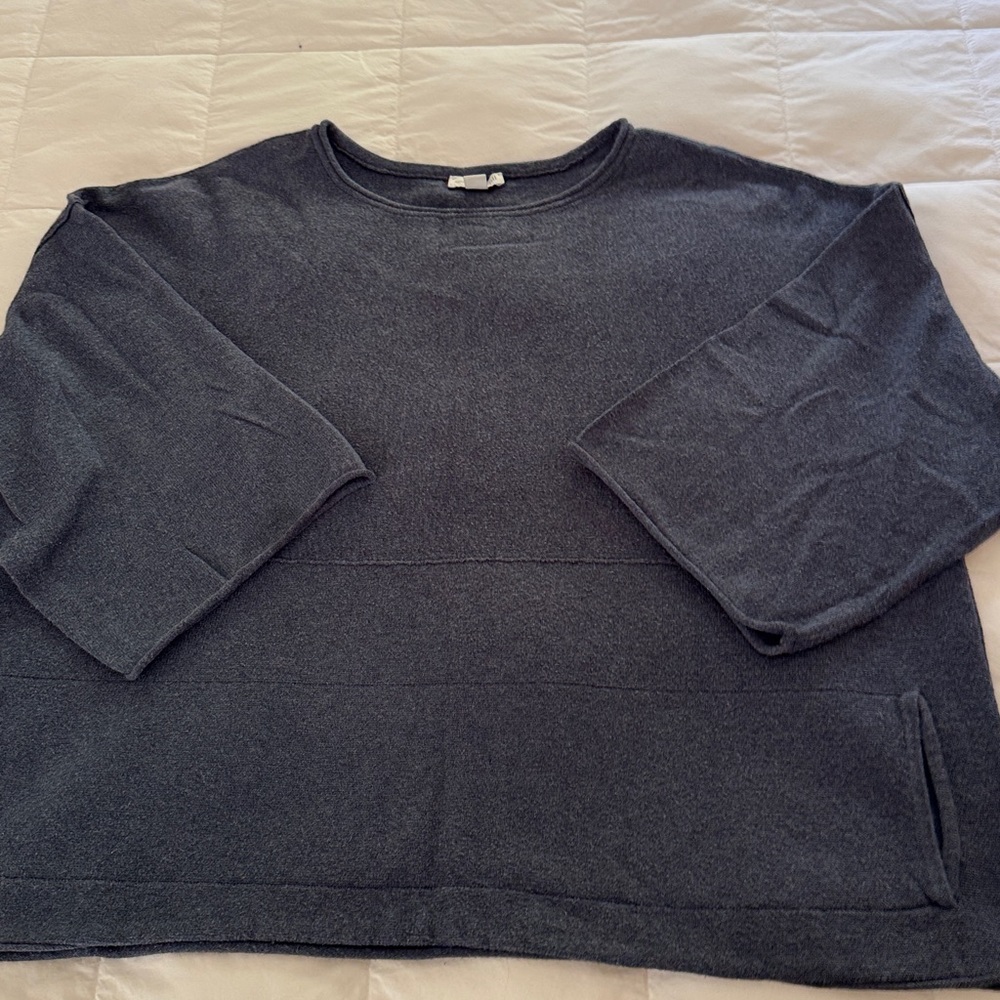 J. Jill Gray Crew Neck Sweater
